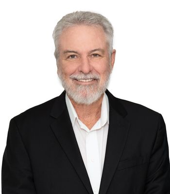 Portrait of Pat Calhoon, REALTOR®.